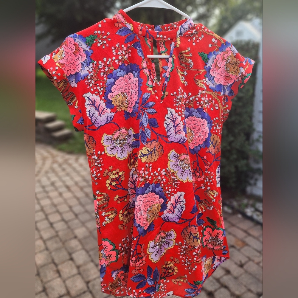 Vibrant Red Floral Short Sleeve Blouse